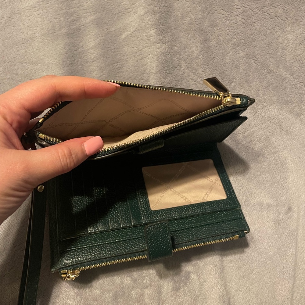 Michael Kors Leather Adele Smartphone Wallet - image 3